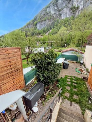 Vente Maison 3 pièces 100 m2 à Rossillon