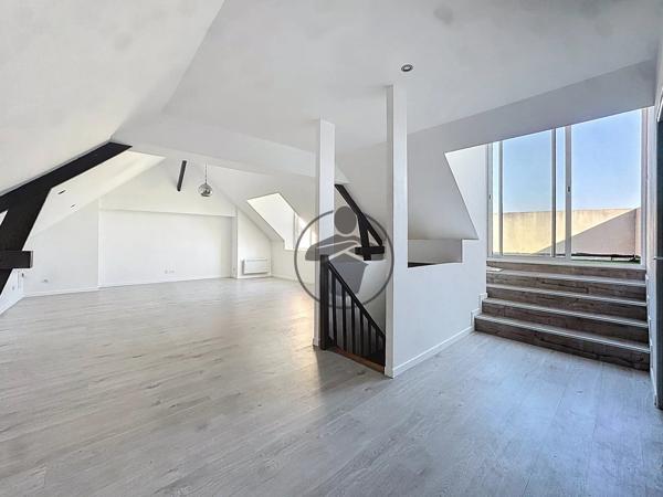 Vente                                                      Maison
                        
                     3 pièces                      99 m2                     à Harly