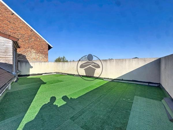 Vente                                                      Maison
                        
                     3 pièces                      99 m2                     à Harly