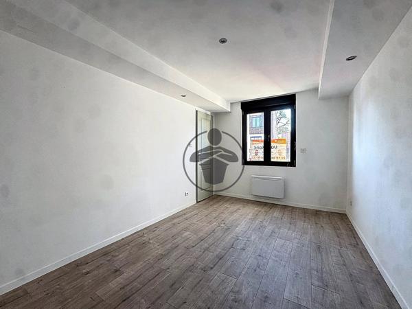 Vente                                                      Maison
                        
                     3 pièces                      99 m2                     à Harly