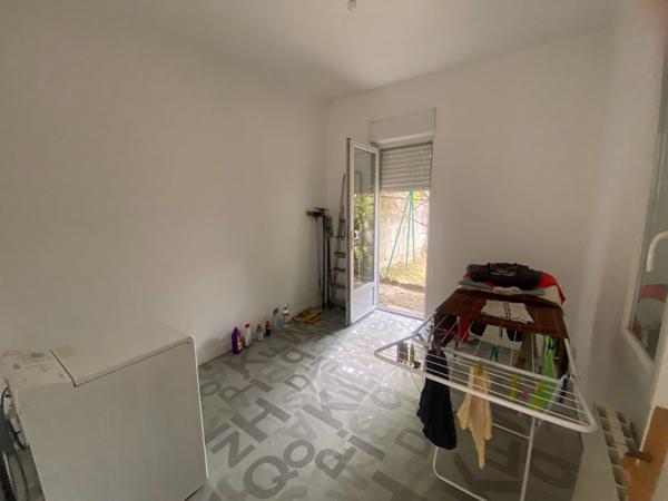 Maison de faubourg avec jardin, à deux pas du centre-ville