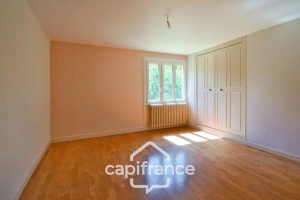 Dpt Jura (39), à vendre proche de BLETTERANS maison P10