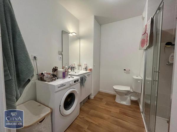 Appartement à louer 2 pièces 40.13m² Tours (37100)