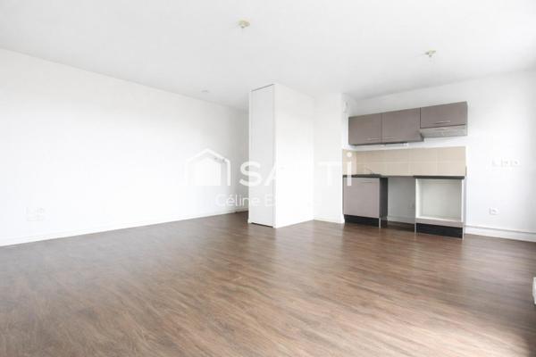T3 récent, lumineux, balcon sud, 2 parkings + cave