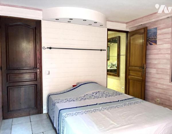 QUARTIER CALME VILLA T5 AVEC PISCINE ET GARAGE TERRAIN 3500M² SAINT-MAXIMIN