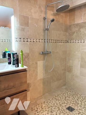 QUARTIER CALME VILLA T5 AVEC PISCINE ET GARAGE TERRAIN 3500M² SAINT-MAXIMIN