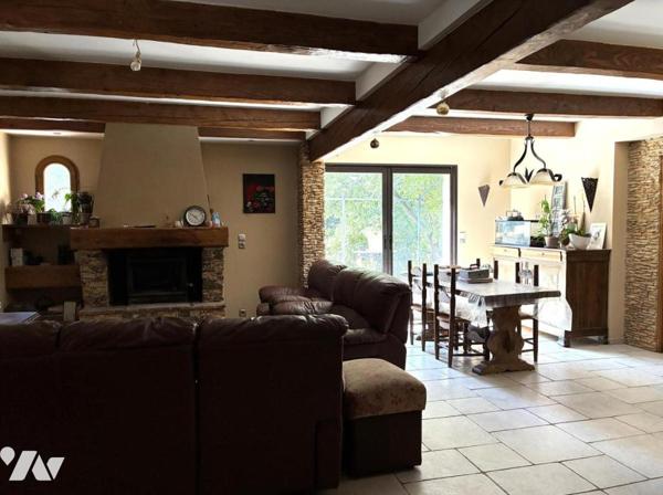 QUARTIER CALME VILLA T5 AVEC PISCINE ET GARAGE TERRAIN 3500M² SAINT-MAXIMIN