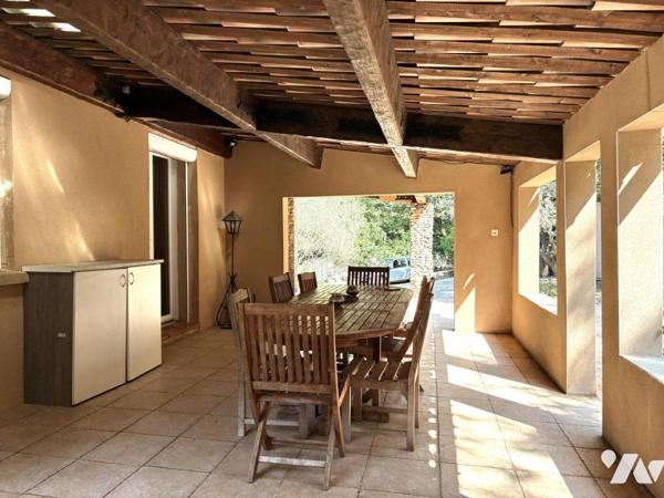 QUARTIER CALME VILLA T5 AVEC PISCINE ET GARAGE TERRAIN 3500M² SAINT-MAXIMIN