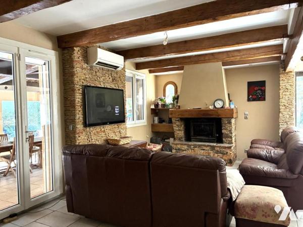 QUARTIER CALME VILLA T5 AVEC PISCINE ET GARAGE TERRAIN 3500M² SAINT-MAXIMIN