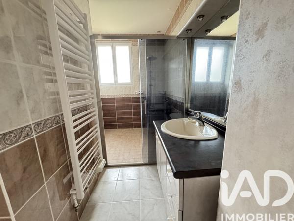 Maison à vendre 9 pièces 293 m² L'Isle-d'Espagnac