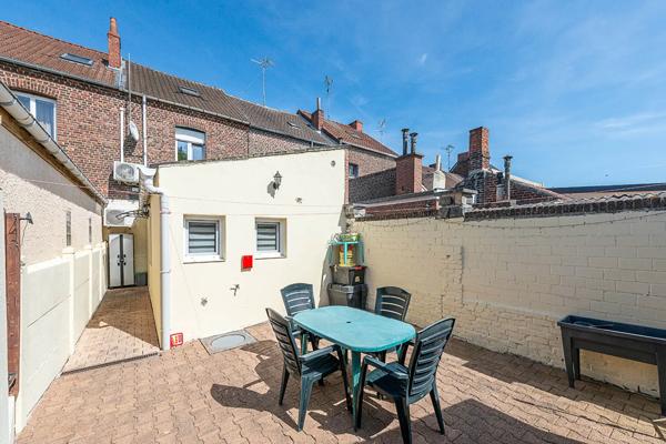 Maison à vendre 7 pièces 108m² Saint-Amand-les-Eaux (59230)