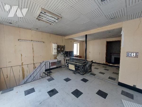 Au cœur de SAINT GAUDENS, immeuble 450 m² avec beaucoup de potentiel. A rénover.