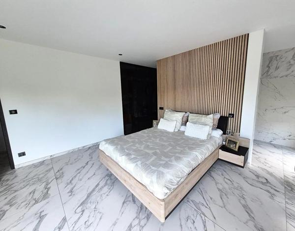 Maison à vendre 5 pièces 227m² Wattrelos (59150)