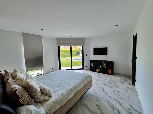 Maison à vendre 5 pièces 227m² Wattrelos (59150)