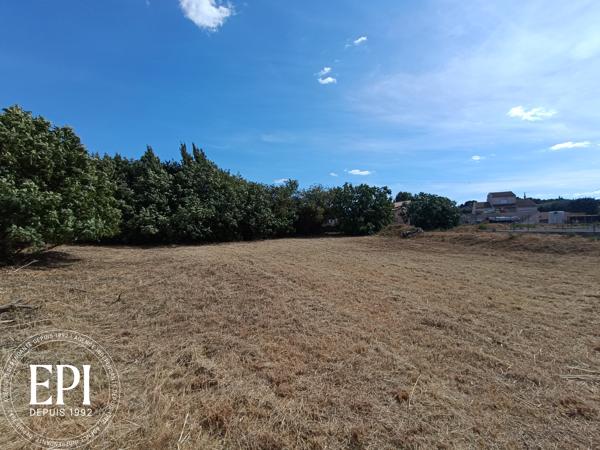 Terrain à vendre 898 m² – Badens (Minervois, proche Trèbes, Carcassonne)
