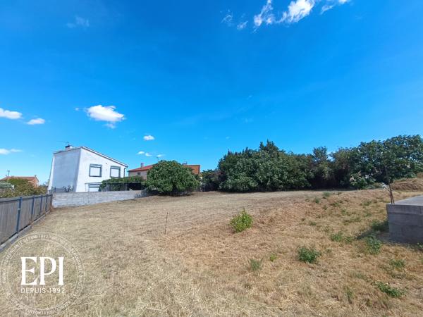 Terrain à vendre 898 m² – Badens (Minervois, proche Trèbes, Carcassonne)