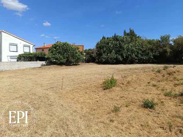 Terrain à vendre 898 m² – Badens (Minervois, proche Trèbes, Carcassonne)