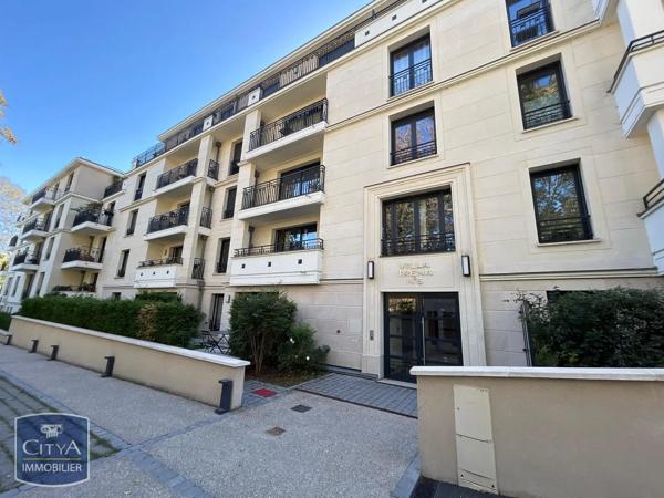 Appartement à louer 2 pièces 41.05m² Châtenay-Malabry (92290)