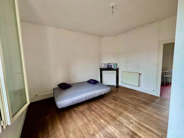 Immeuble La Charite Sur Loire 7 pièce(s) 134 m2