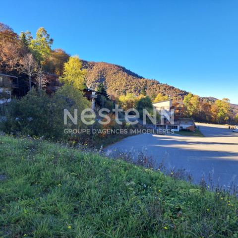 A VENDRE MONTS D'OLMES APPARTEMENT / TERRASSE 116 M² / GARAGE