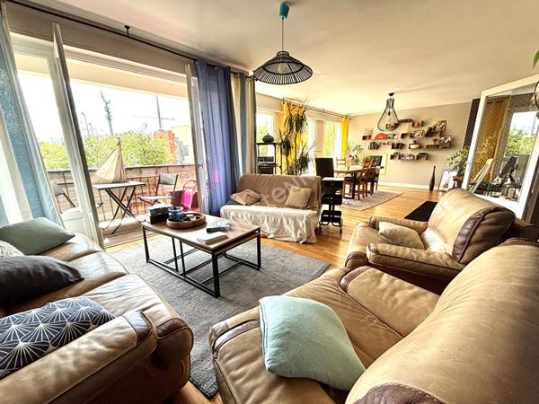 Appartement RENNES - T7 - ALPHONSE GUERIN - GARAGE - BALCON - DUPLEX - LUMINEUX