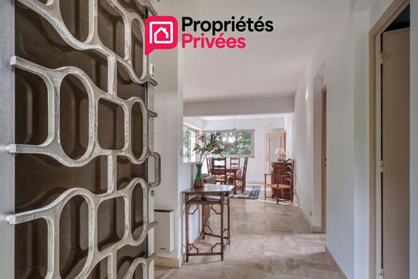Maison d'architecte en pierre de taille