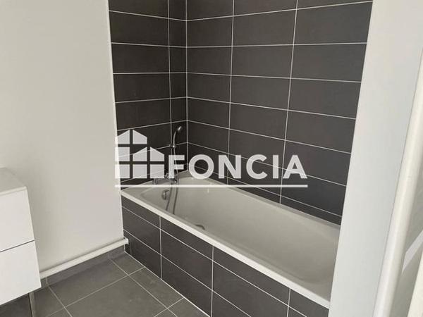 Location Appartement 4 pièces 87.47 m² - 73 BD DE ROUX Marseille 13004