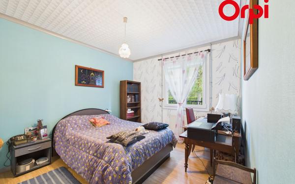 Maison à vendre    5 pièces •  Bernay