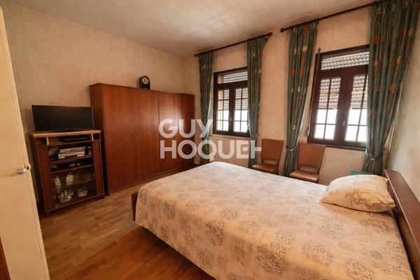 ALBERT - MAISON DE VILLE D'ENVIRON 70² AVEC JARDIN