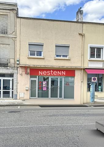 A vendre un Immeuble de rapport à Auch 200 m2 avec Local Commercial et Appartement T2