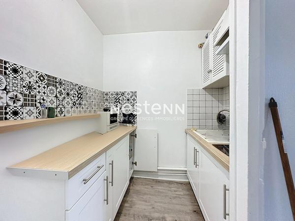 A vendre un Immeuble de rapport à Auch 200 m2 avec Local Commercial et Appartement T2