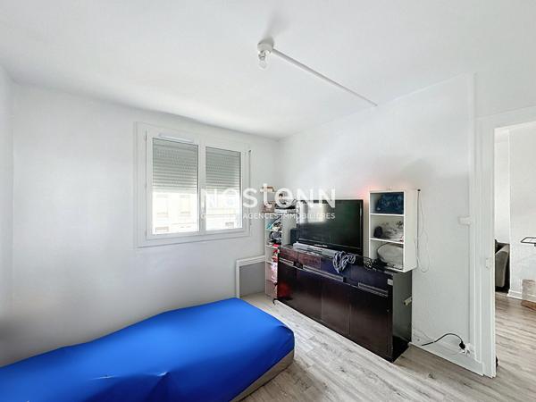 A vendre un Immeuble de rapport à Auch 200 m2 avec Local Commercial et Appartement T2