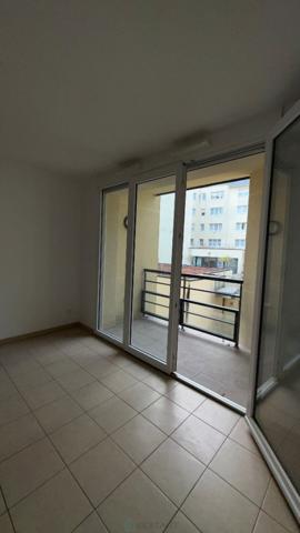 Bel appartement T3 en résidence privée – Quartier Carré Flaubert (Rive Gauche)