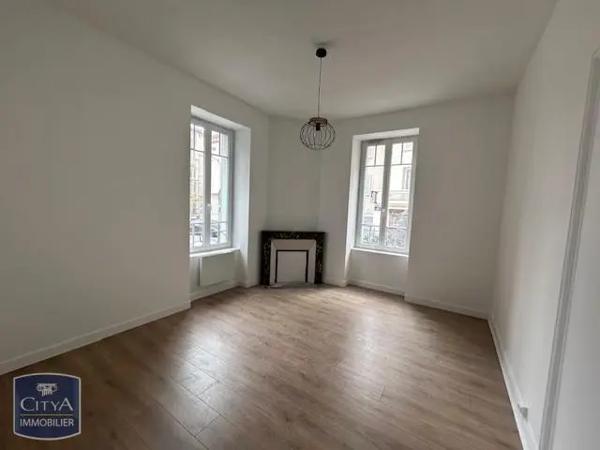 Appartement à louer 3 pièces 50m² Clermont-Ferrand (63000)