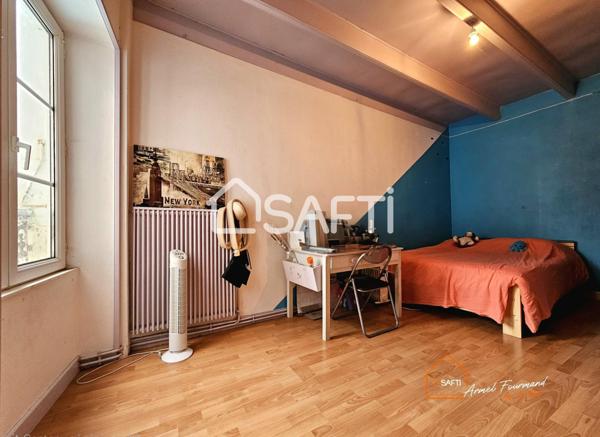 MAISON 7 PIECES 5 CHAMBRES + GRAND GARAGE