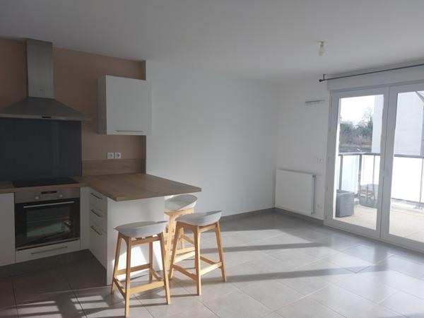 Appartement à vendre |  Saint-Priest |  2 pièces | 43 m²