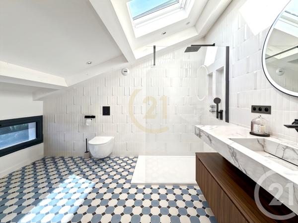 Appartement T5 à vendre  5 pièces - 154,62 m2 CALVI - 202