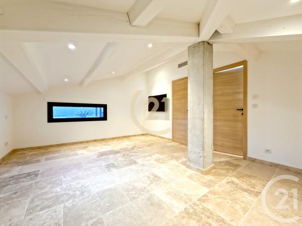 Appartement T5 à vendre  5 pièces - 154,62 m2 CALVI - 202