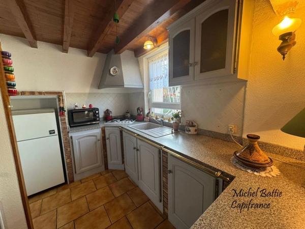 MAISON DE VILLE AU CALME