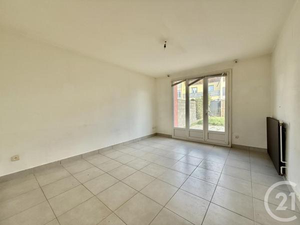Maison à vendre  4 pièces - 70,18 m2 YZEURE - 03