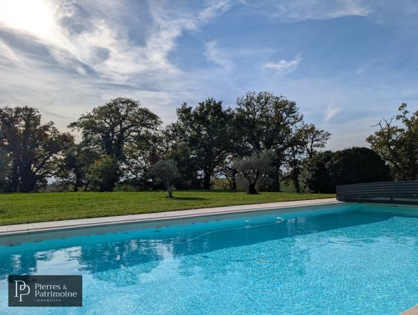 Condom (32100) Propriété en pierre avec piscine et 1ha de terrain à CONDOM