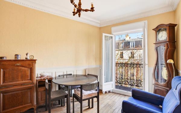 Appartement à vendre    2 pièces • 42,50 m2 Paris 17
