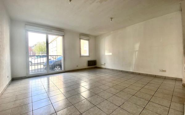 Appartement à vendre    2 pièces • 33,69 m2 Saint-Quentin