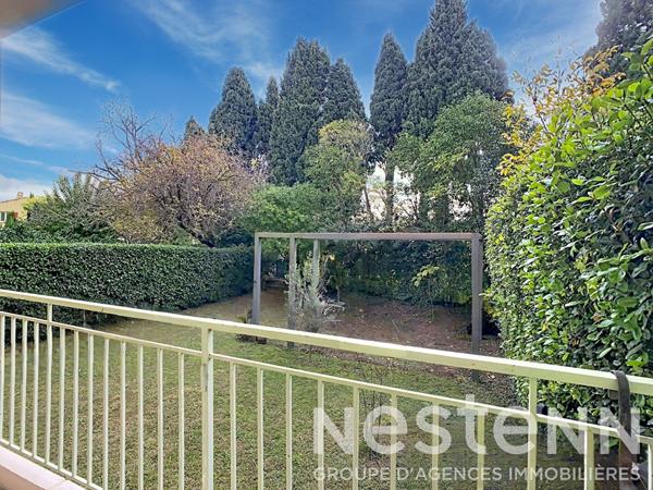 Appartement Salon De Provence 5 pièce(s) 101m² avec 150m² de jardin.