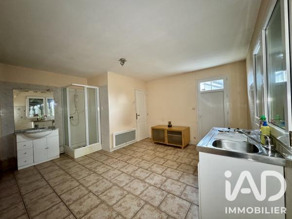 Murs commerciaux  à vendre 600 m² Vernantes