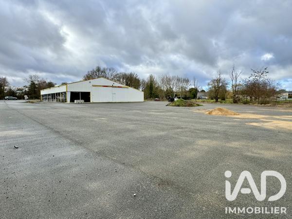 Murs commerciaux  à vendre 600 m² Vernantes