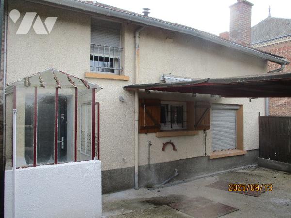 FALAISE, une maison d'habitation