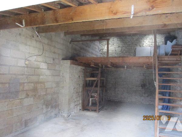 FALAISE, une maison d'habitation