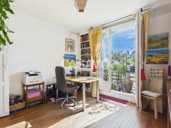 Vente Appartement 4 pièces de 76m² - 75016 Paris