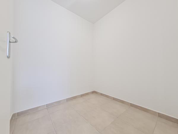 Marnaz (74460) T4 DE 81.40 M² A LOUER - BALCON + PLACE DE PARKING EN S/SOL - NOUVELLE RESIDENCE A MARNAZ